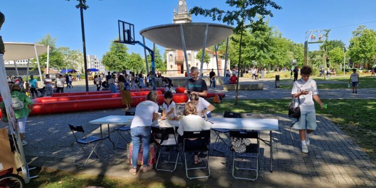 Trofa com as crianças