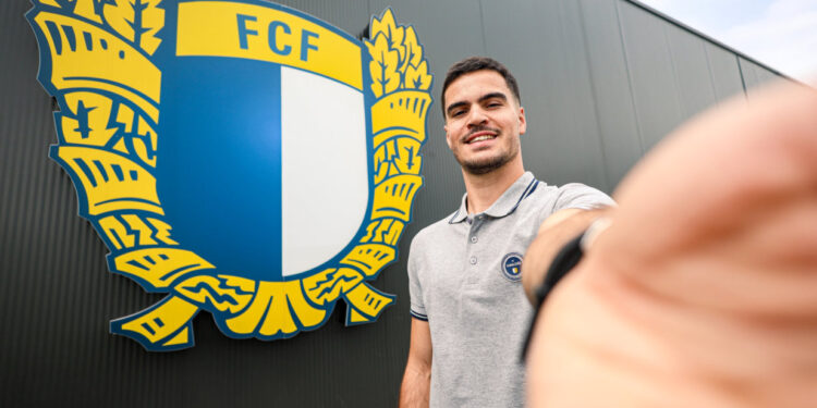 FC Famalicão tem novo reforço