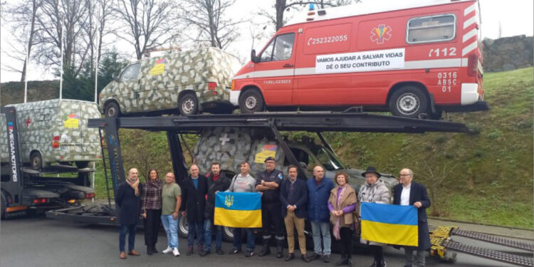 Ambulância para a Ucrânia