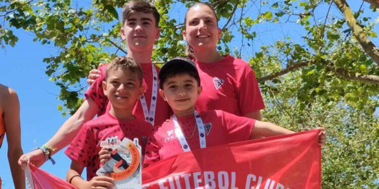 Liberdade FC Destaca-se em Atletismo