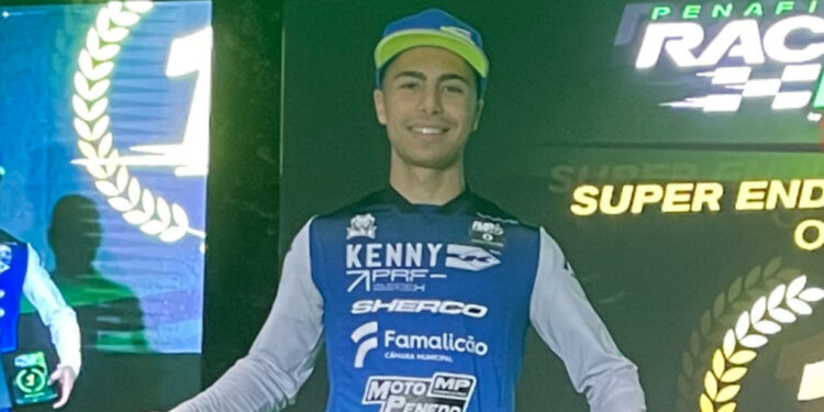 Paulo Ballas Jr. lidera Campeonato