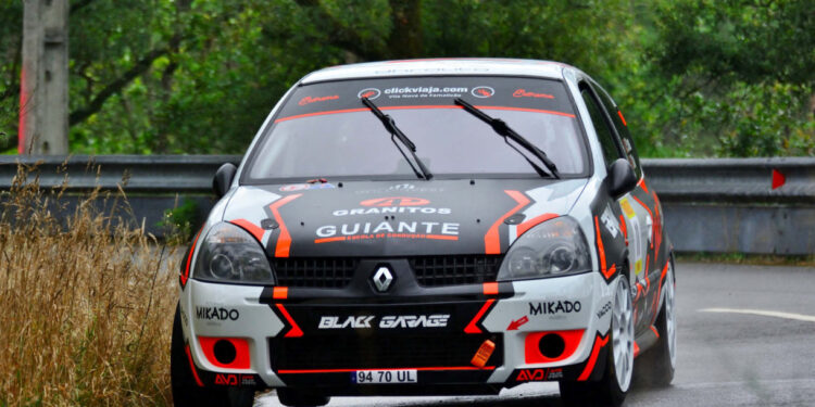 Automobilismo, dupla famalicense