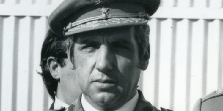 Faleceu Franco Charais