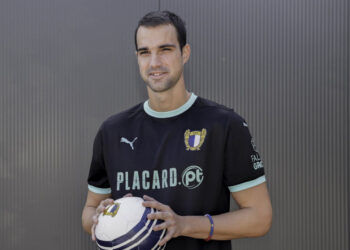 FCF com novo guarda-redes