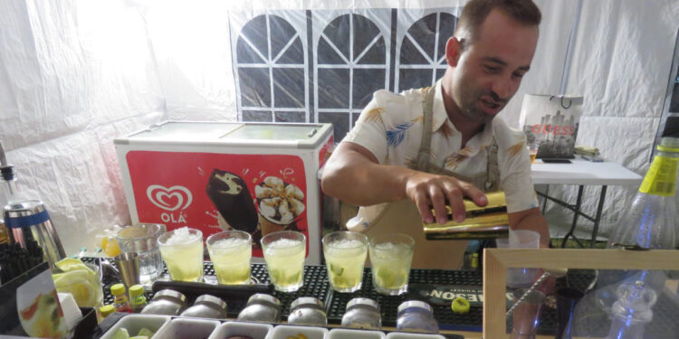 Animação junto ao Rio Guizande