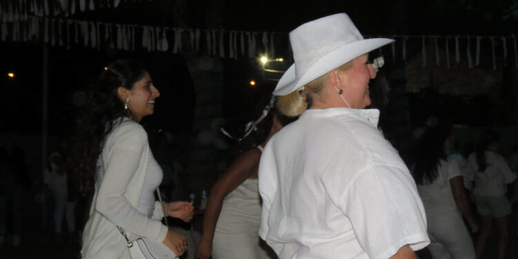 Animação junto ao Rio Guizande