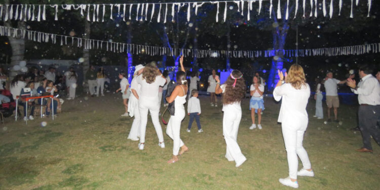 Animação junto ao Rio Guizande