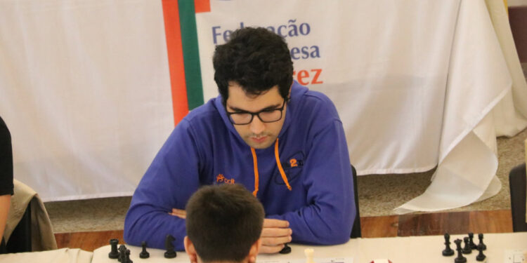 CAMPEONATO NACIONAL AMADOR DE XADREZ