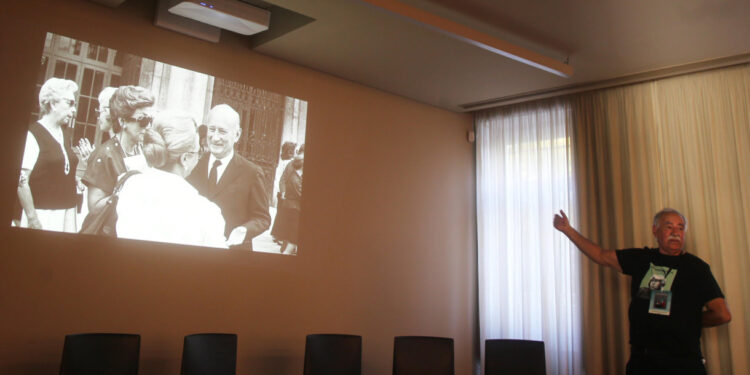 “E Depois do Adeus” de Marques Valentim