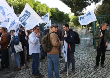 GREVE na Administração Pública