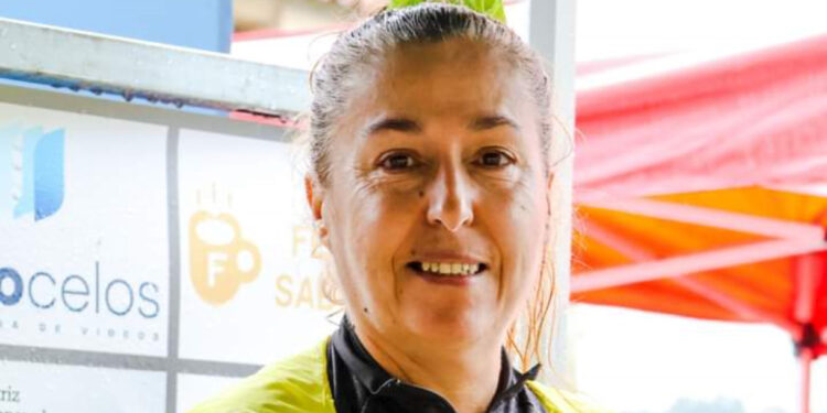 Élia Oliveira no 3ª lugar