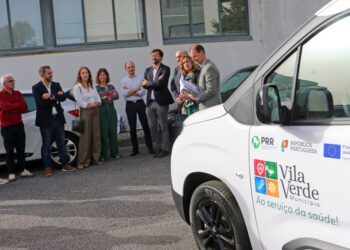 Viaturas elétricas na Saúde
