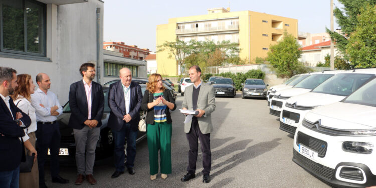 Viaturas elétricas na Saúde