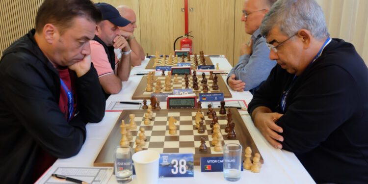 VÍTOR CARVALHO ESTREIA-SE NO MUNDIAL VETERANOS +50