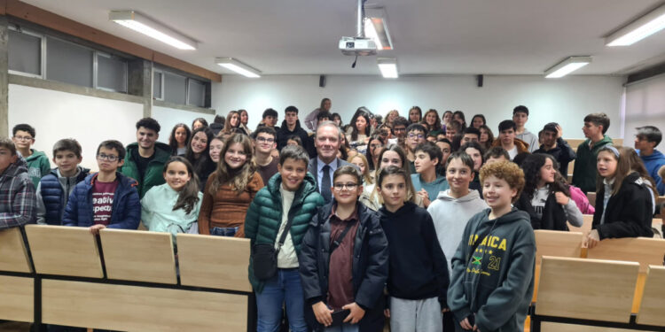 Parlamento dos Jovens