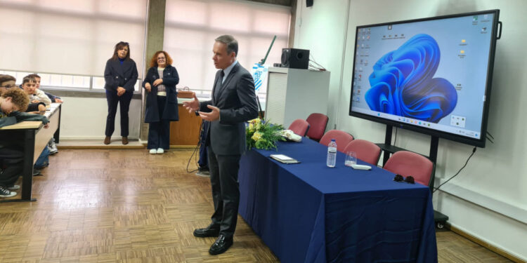 Parlamento dos Jovens