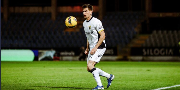 FC Famalicão defronta E. Amadora