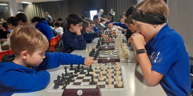 IX TORNEIO DE RÁPIDAS XADREZ COM MÚSICA