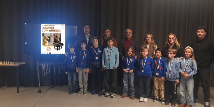 IX TORNEIO DE RÁPIDAS XADREZ COM MÚSICA