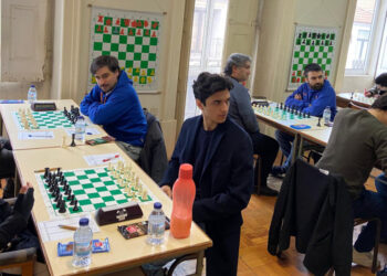 CAMPEONATO NACIONAL POR EQUIPAS II E III DIVISÕES