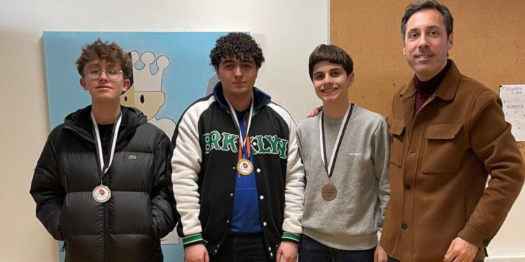 1.º Encontro Distrital de Xadrez