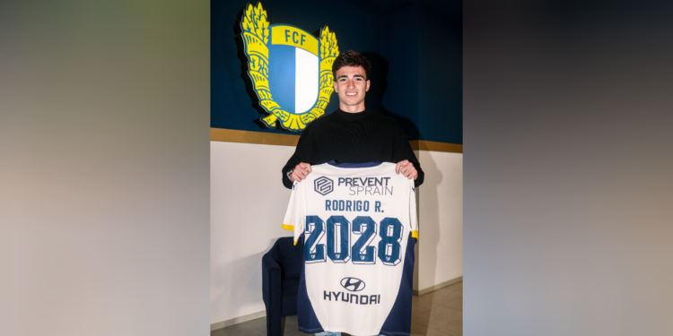 FC Famalicão renovou com Rodrigo
