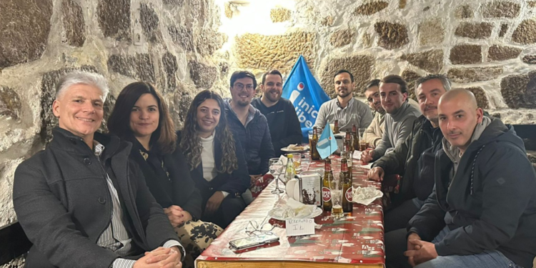 IL quer ouvir famalicenses