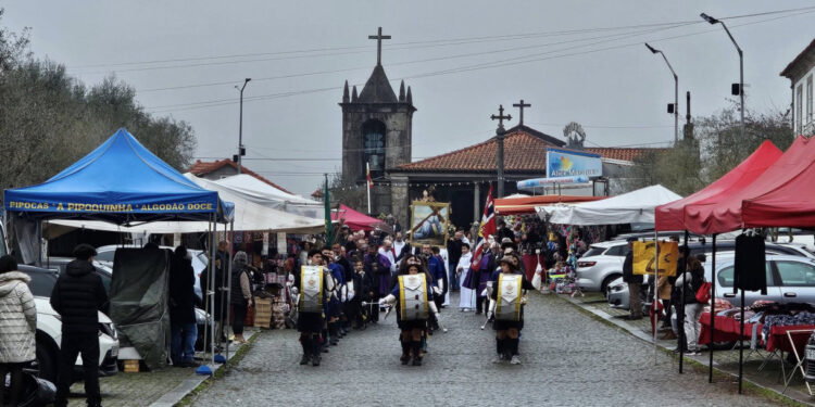 Festa molhada em Landim