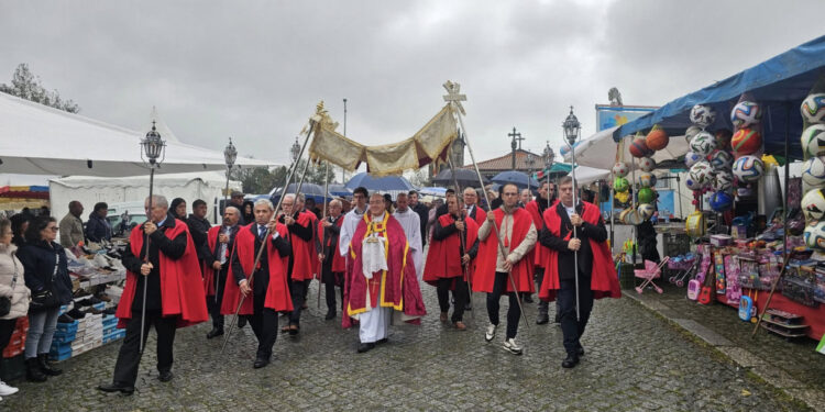 Festa molhada em Landim