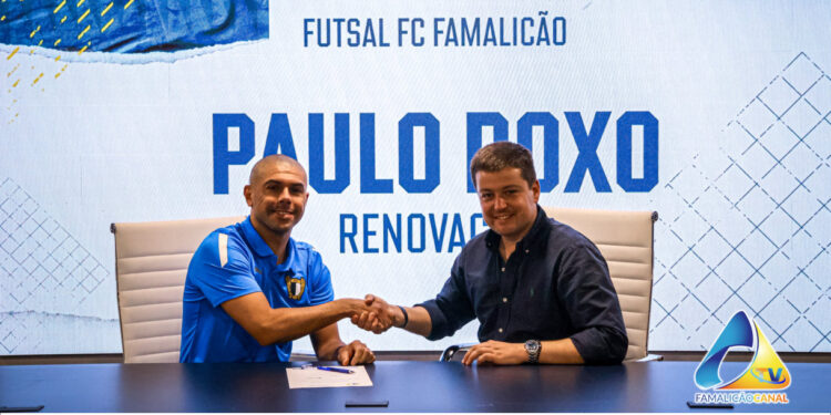 Roxo renova no FC Famalicão