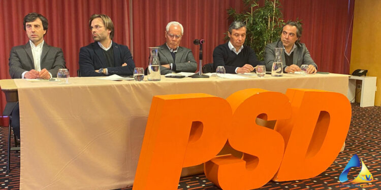 PSD reuniu em assembleia