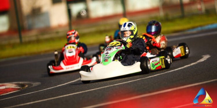 Vizela marcou presença em Portimão