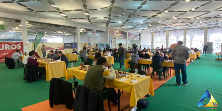 Daniel Cámpora vence