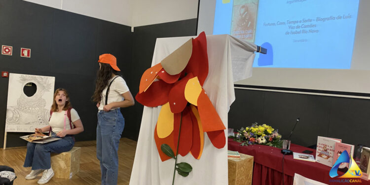 Camões estimula estudantes