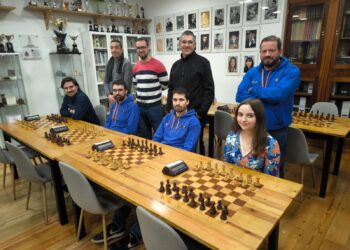 CAMPEONATO NACIONAL II, III DIVISÃO POR EQUIPAS