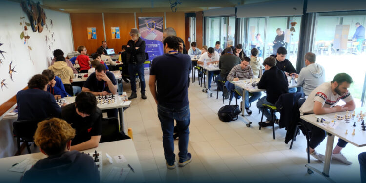 Mestre FIDE Gustavo Ribeiro festeja nos 50 anos da Didáxis