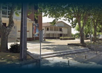 FRADELOS: Adro da Igreja em obras