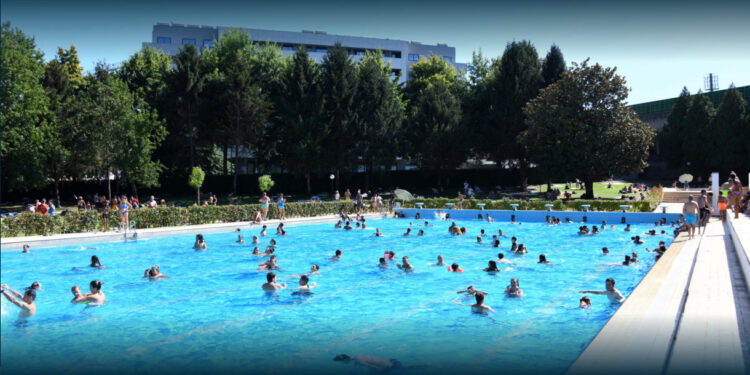 FAMALICÃO: Piscinas Municipais de verão