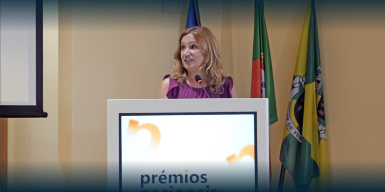 VILA VERDE: Reconhecimento na Educação