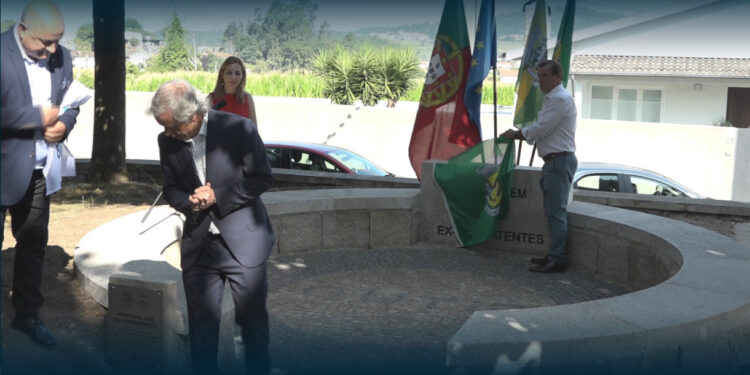 Outiz inaugurou mural