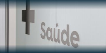 Famalicão Dá Um Abraço Psicológico