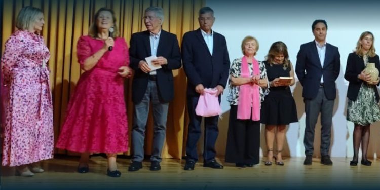 Três Centenas pela Esperança no “Mês Rosa”