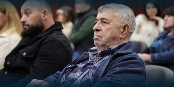 Oposição Trava Executivos em Bougado e Coronado