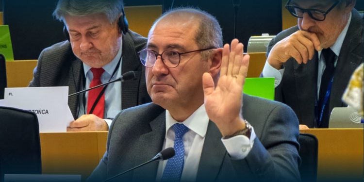 Novo “Diploma Europeu”