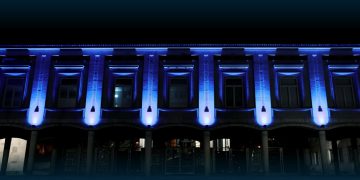 Famalicão Ilumina Paços do Concelho de Azul