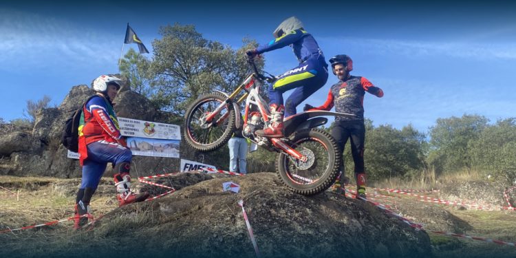 Paulo Ballas Júnior Brilha no Pódio