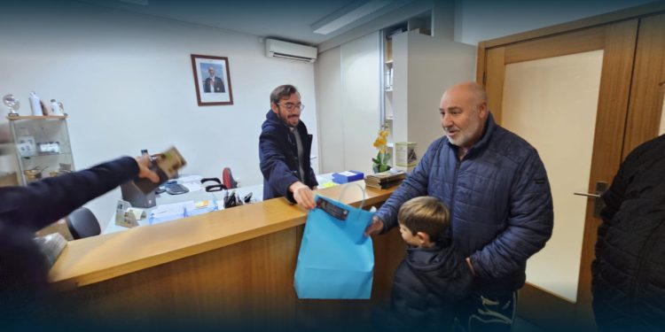 Autarquia de Avidos entrega presentes