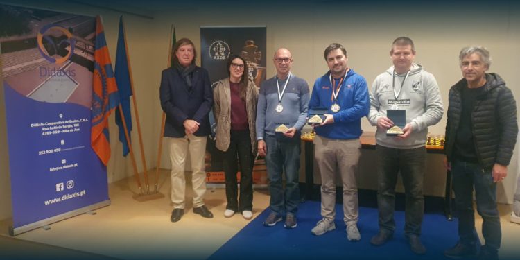 Carlos Novais Conquista Terceiro