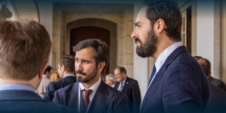 Seminário Internacional “Coroa e Cruz” em Braga