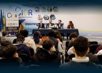 Alunos da CIOR Debatem Literacia Financeira